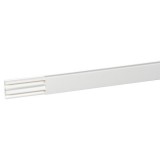 Мини-плинтус DLPlus, 40x12,5 мм, 2 отделения, цвет белый 030020 Legrand