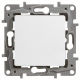 Переключатель Etika, одноклавишный, без подсветки, цвет белый 672205 Legrand