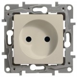 Розетка Valena Etika, со шторками, винтовые клеммы, цвет слоновая кость 672334 Legrand