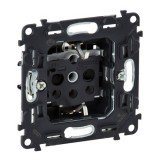 Розетка Valena IN'MATIC, со шторками, с заземлением, одинарная, винтовые клеммы 753029 Legrand